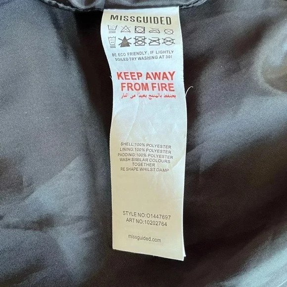 Missguided Women’s Blue Tie Dye Short Puffer Coat Size 2 - Picture 14 of 15